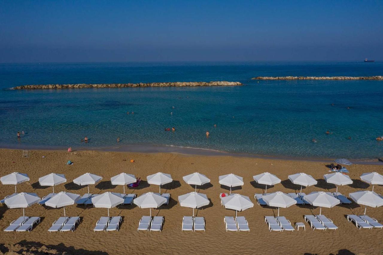 Regina Gardens Lovely Apartment Paphos ภายนอก รูปภาพ