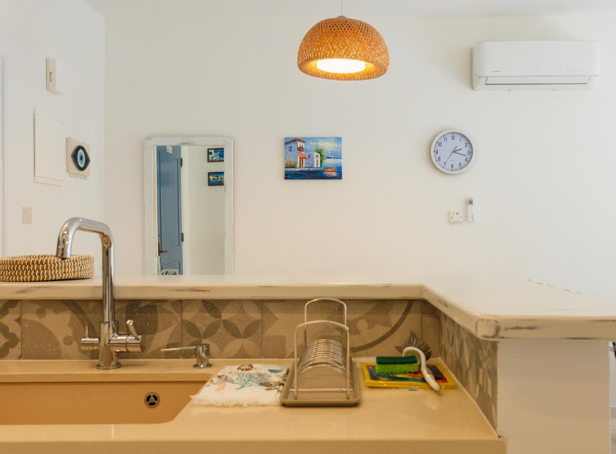Regina Gardens Lovely Apartment Paphos ภายนอก รูปภาพ